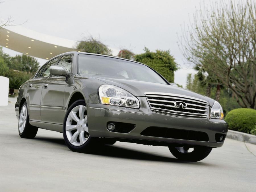  Infiniti Q45 2001 года  (фото 38 из 56)